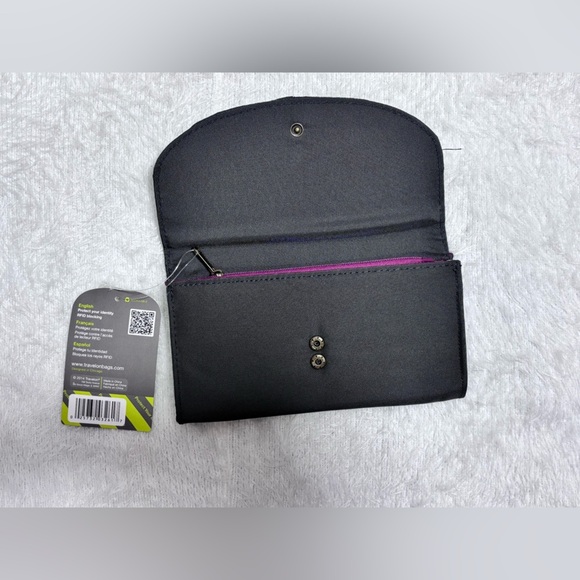 Travelon Black Wallet ✈️ - Picture 8 of 8